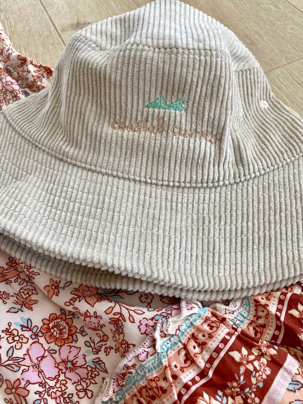 Coastal Curves Bucket Hat