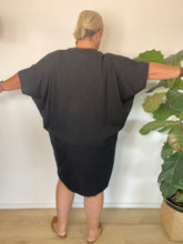 Load image into Gallery viewer, Resort Dress - Black
